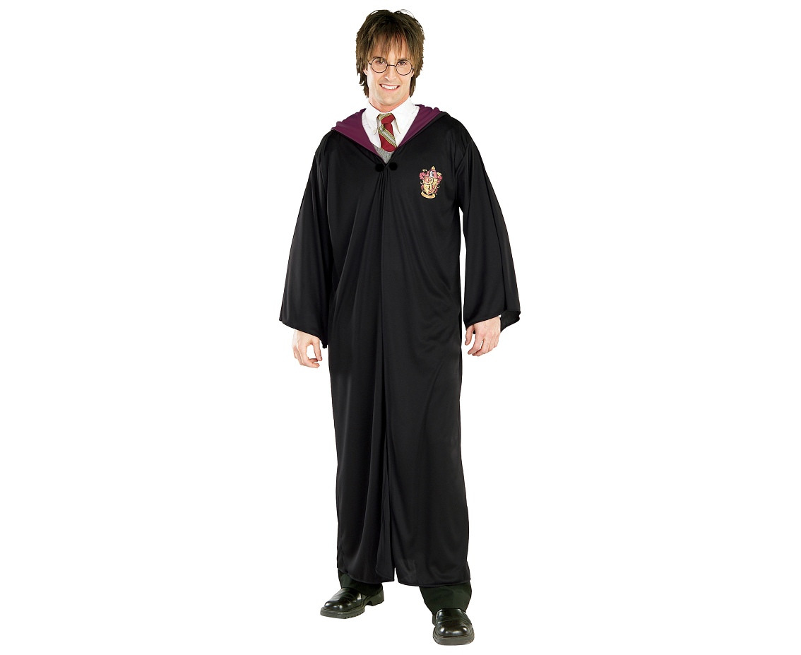 Includes: Harry Potter hooded robe with clasp